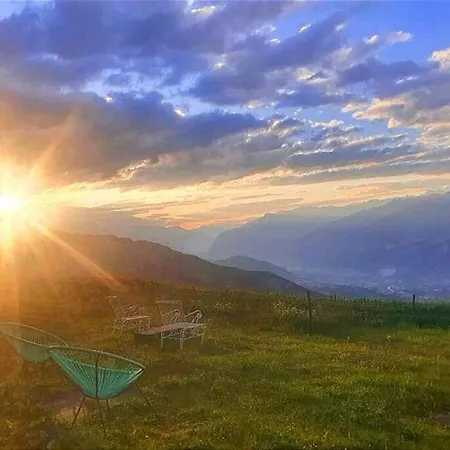 Experience Unique A 2000m Apartment *